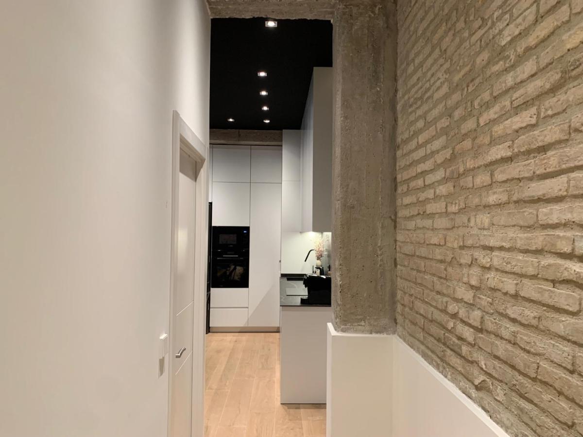 La Reina Beach Rooms 瓦伦西亚 外观 照片