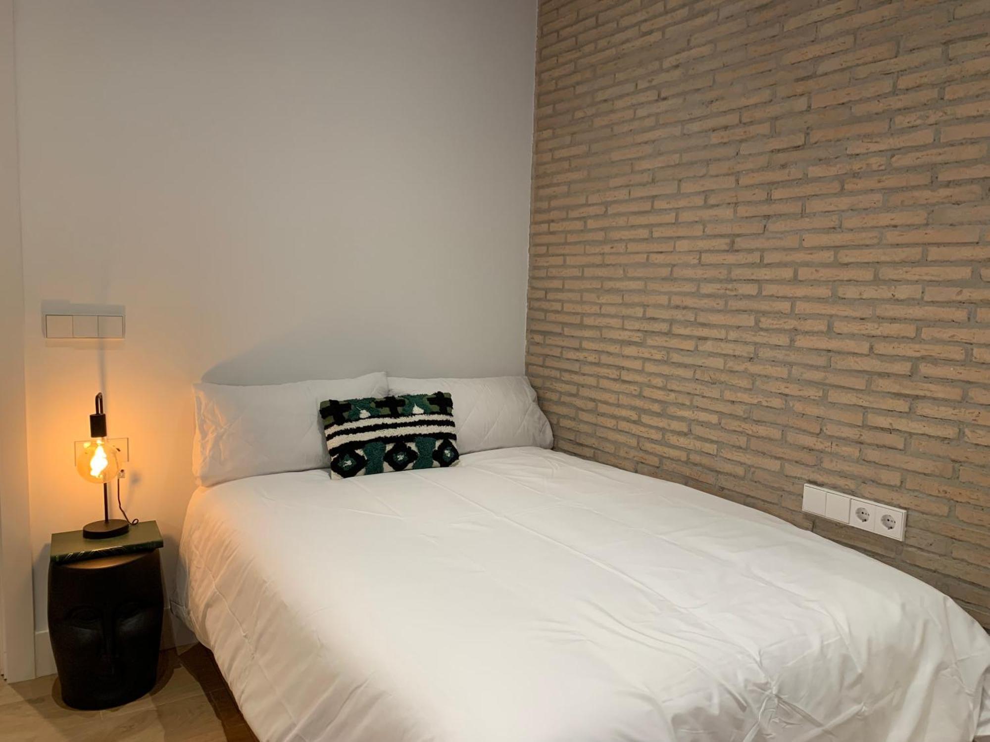 La Reina Beach Rooms 瓦伦西亚 外观 照片