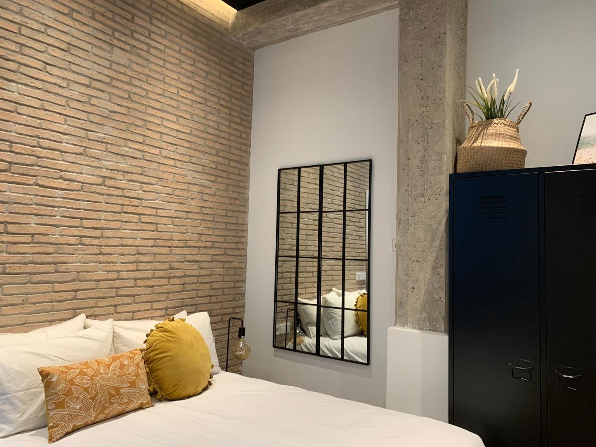 La Reina Beach Rooms 瓦伦西亚 外观 照片